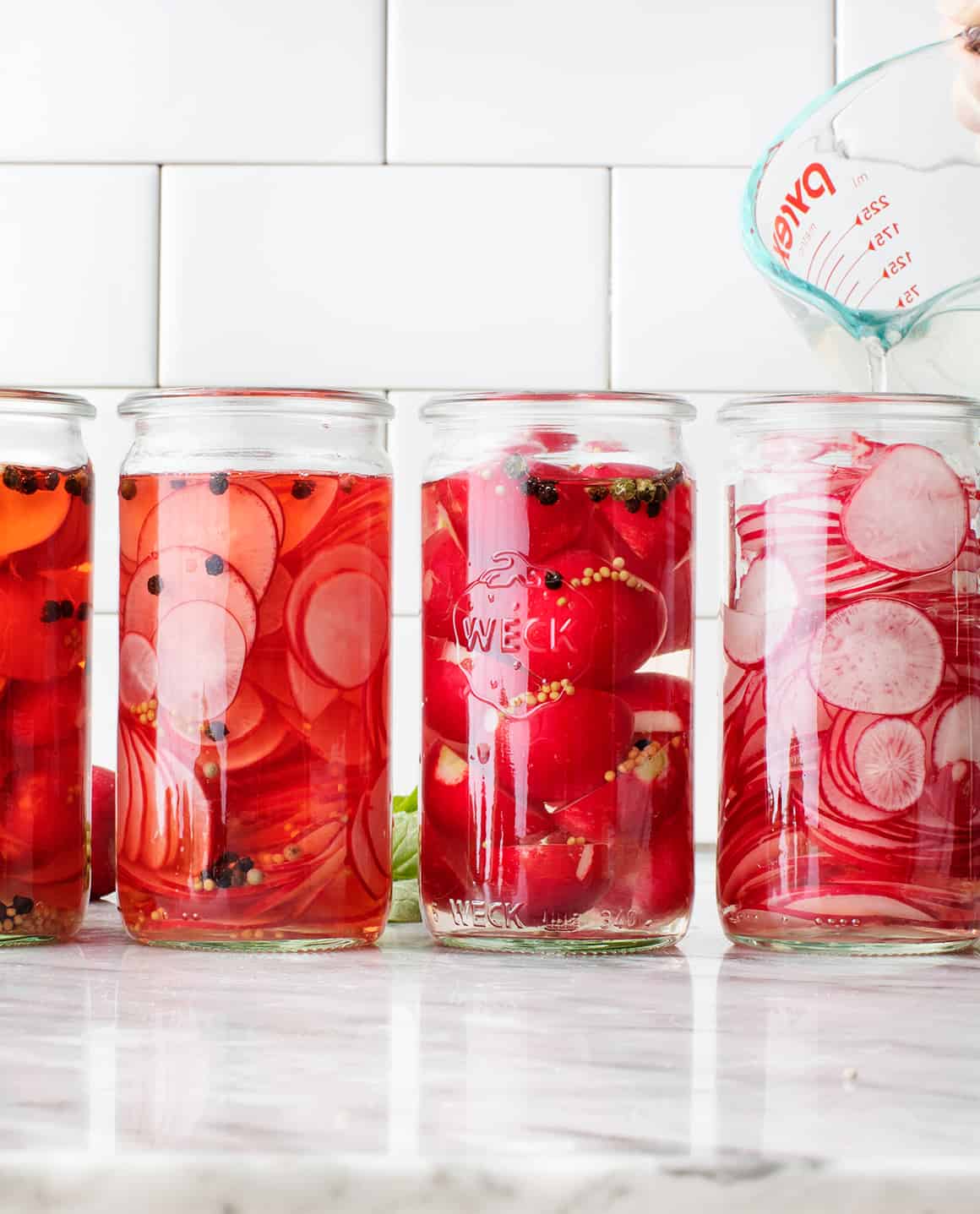 4 Pickled radish jars